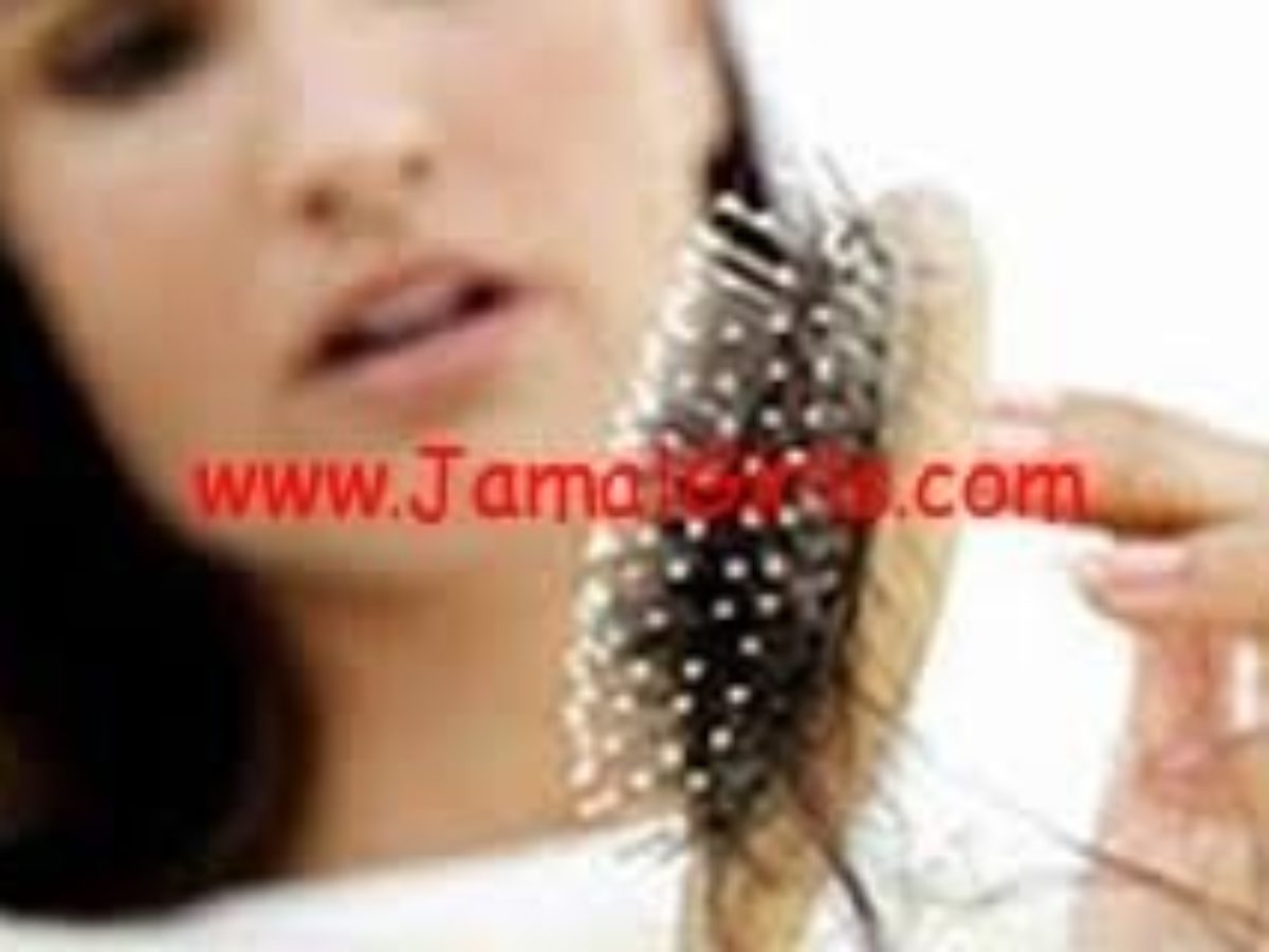 وصفات وخلطات طبيعية لعلاج تساقط الشعر